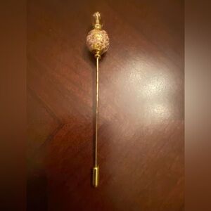 Spanish Gold and Pink Stick Pin